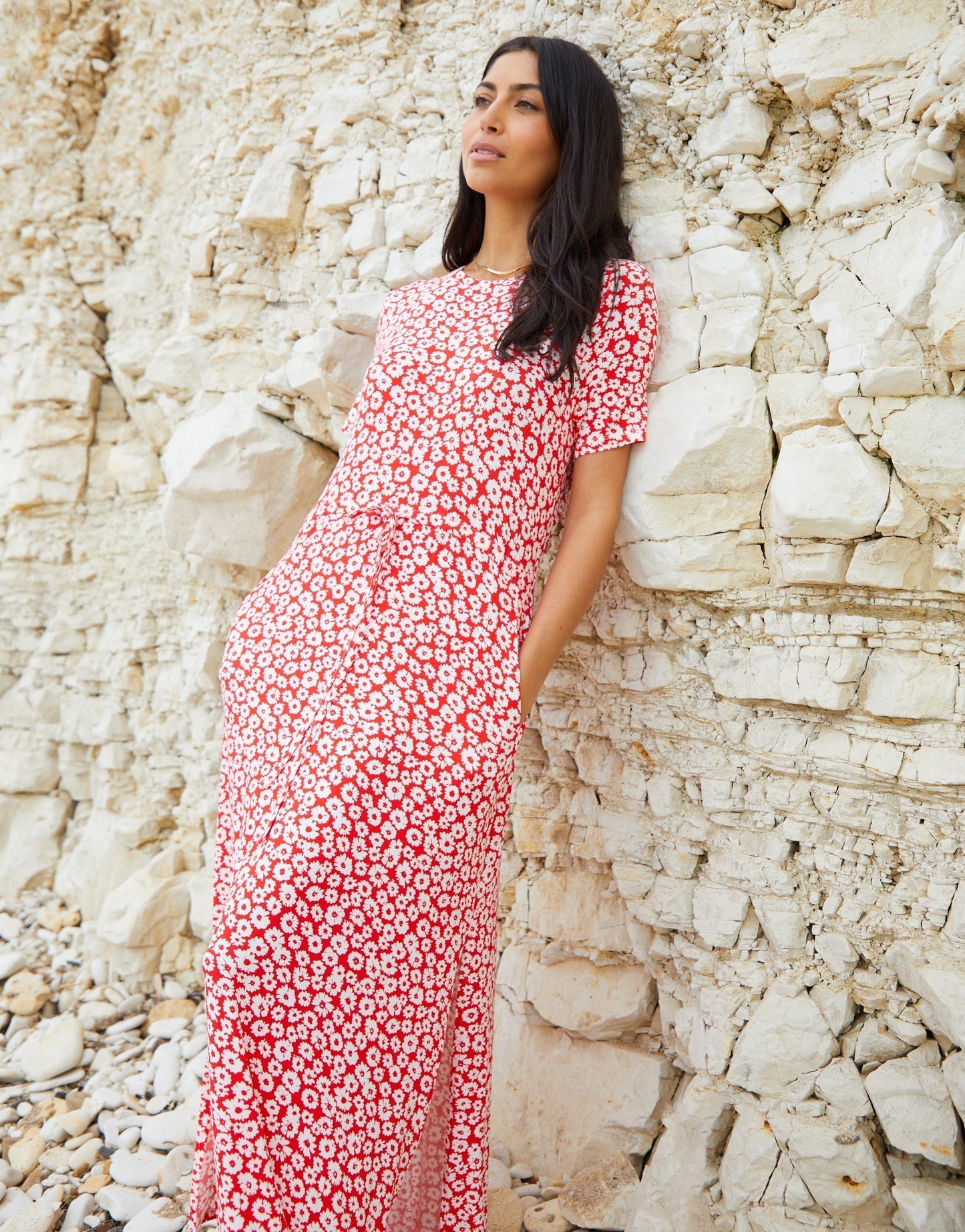 Women's Red Floral Ruched Waist Jersey Midi Dress with Pockets